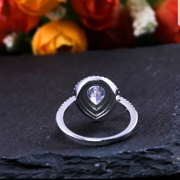 New pear cut white sapphire ring!! - Picture 3 of 5